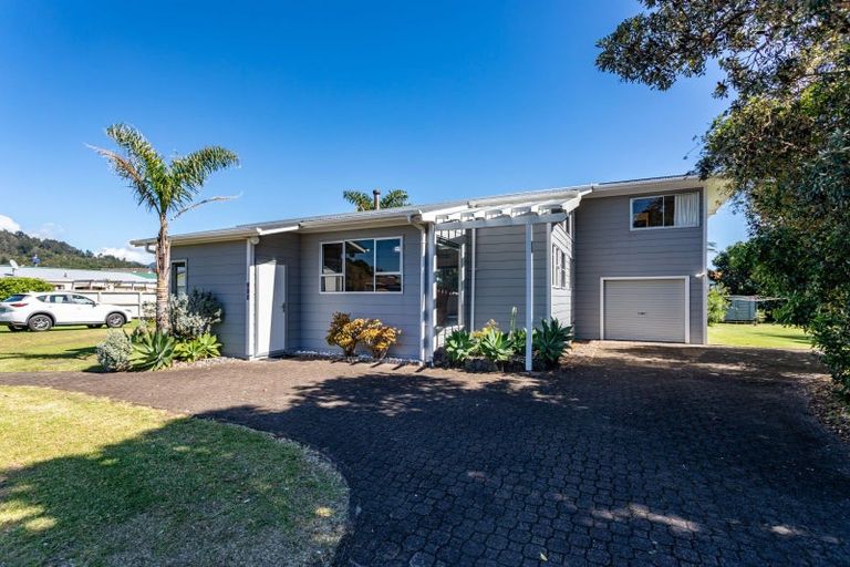 Photo of property in 115 Rangi Avenue, Whangamata, 3620
