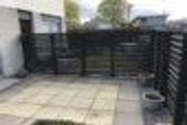 Photo of property in 2/14 Church Square, Addington, Christchurch, 8024