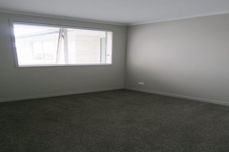 Photo of property in 31 Denny Hulme Drive, Mount Maunganui, 3116