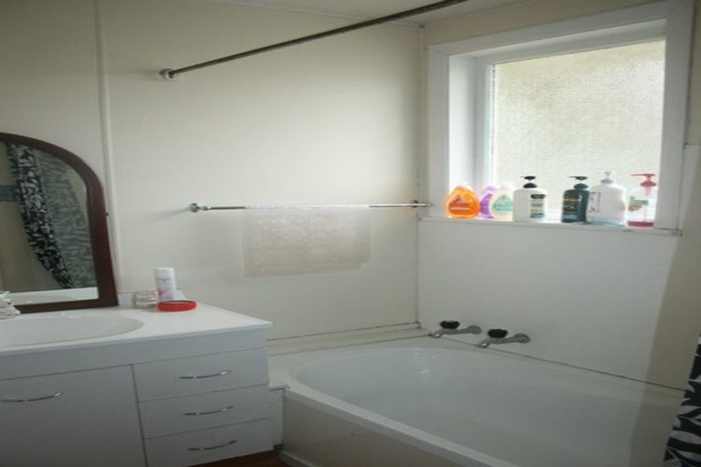 Photo of property in 14 Atkinson Street, Kawerau, 3127