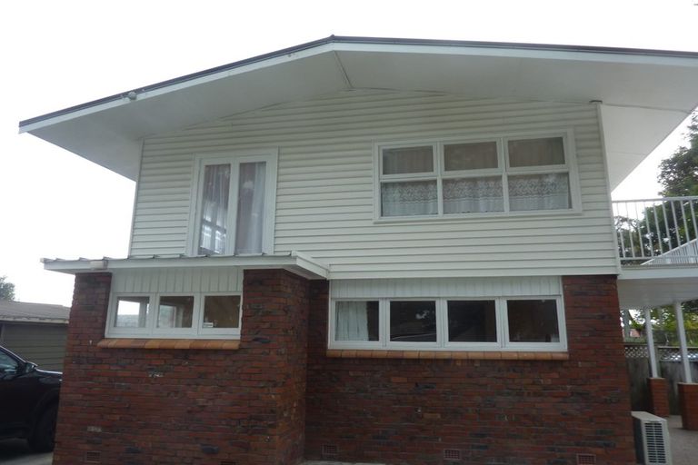 Photo of property in 23 Gray Avenue, Mangere East, Auckland, 2024