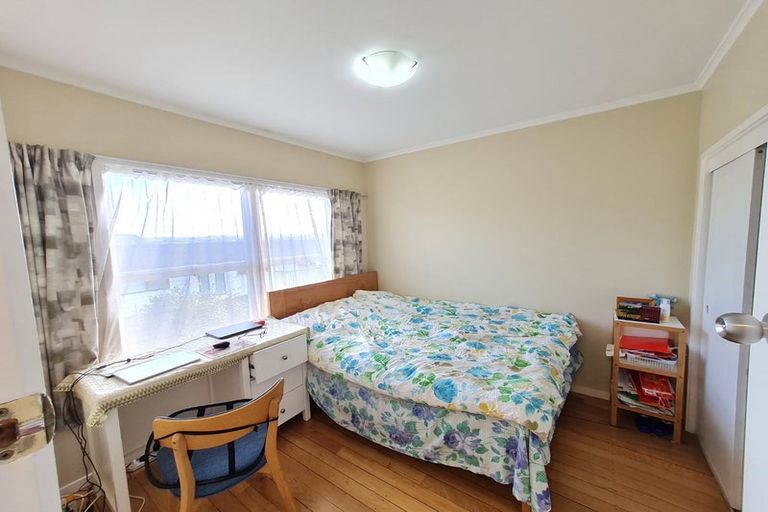 Photo of property in 2/6 Hart Road, Hauraki, Auckland, 0622