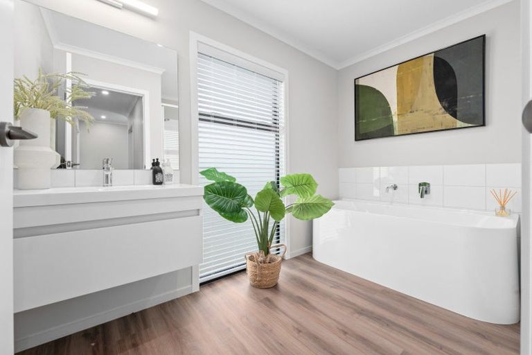 Photo of property in 11 Akakura Terrace, Peacocke, Hamilton, 3206