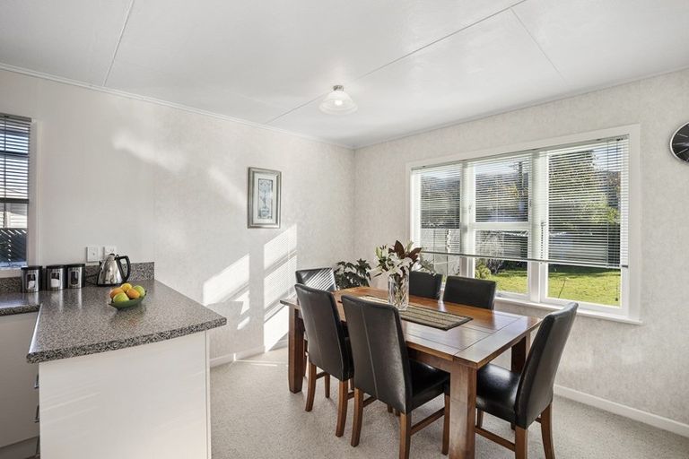 Photo of property in 68 Peel Place, Wainuiomata, Lower Hutt, 5014