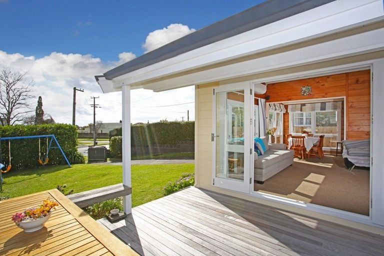 Photo of property in 120 Victoria Street West, Onehunga, Auckland, 1061