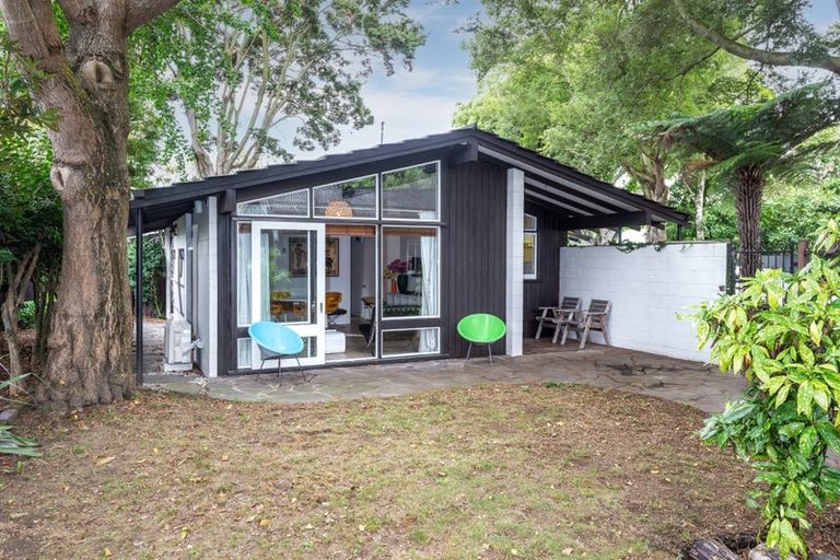 Photo of property in 304a Greers Road, Bishopdale, Christchurch, 8053