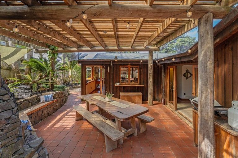 Photo of property in 969 Purangi Road, Cooks Beach, Whitianga, 3591