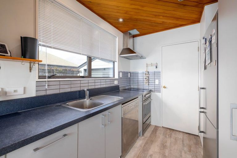 Photo of property in 2/48 Samuel Street, Hoon Hay, Christchurch, 8025