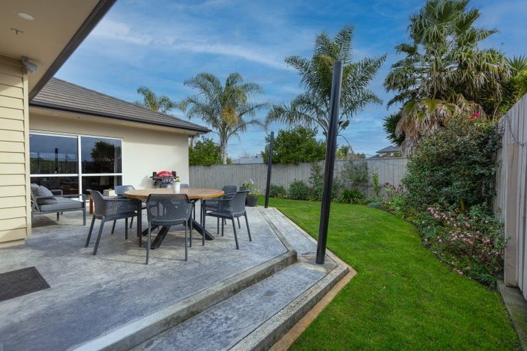 Photo of property in 25a Avenue Road, Greenmeadows, Napier, 4112