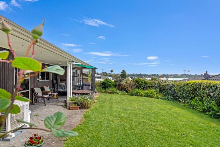 Photo of property in 17b Rangataua Street, Welcome Bay, Tauranga, 3112