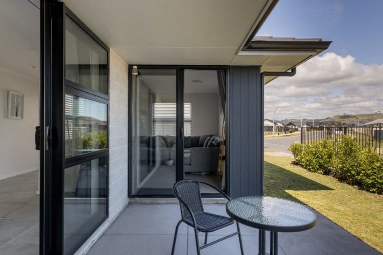 Photo of property in 51 Manawa Road, Papamoa Beach, Papamoa, 3118