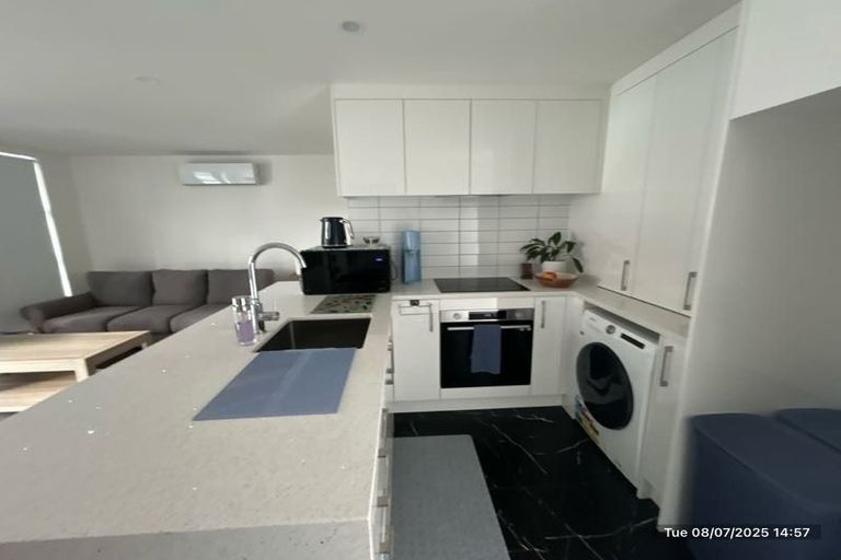 Photo of property in 3/764 Beach Road, Browns Bay, Auckland, 0630