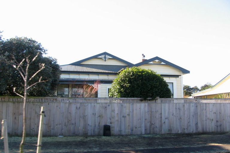 Photo of property in 26 Alfred Street, Roslyn, Palmerston North, 4414