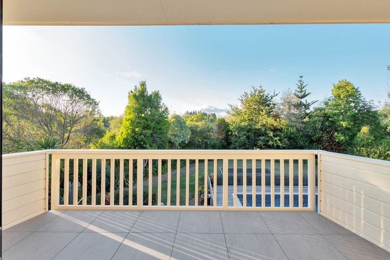 Photo of property in 220 Bawden Road, Dairy Flat, Albany, 0792