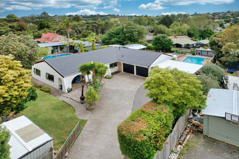 Photo of property in 412 Whangaparaoa Road, Stanmore Bay, Whangaparaoa, 0932
