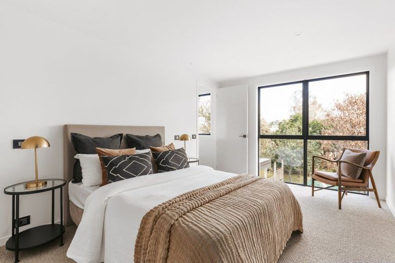 Photo of property in 8a Freyberg Street, Otumoetai, Tauranga, 3110