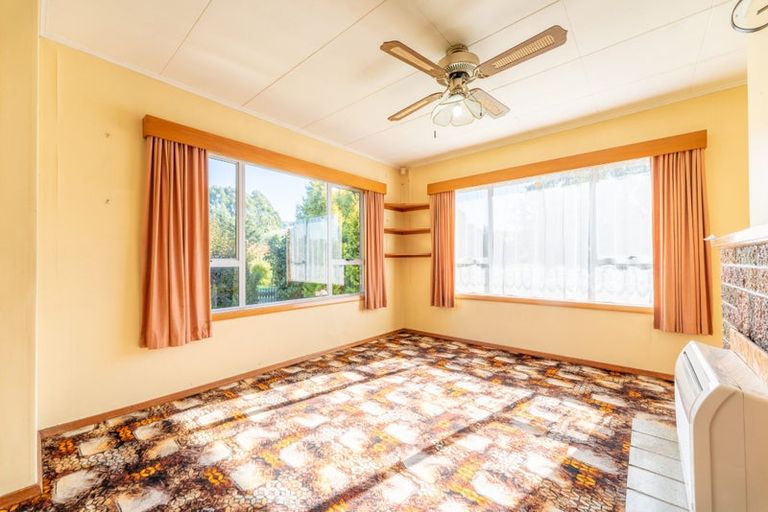 Photo of property in 11 Mortimer Street, Waimate, 7924