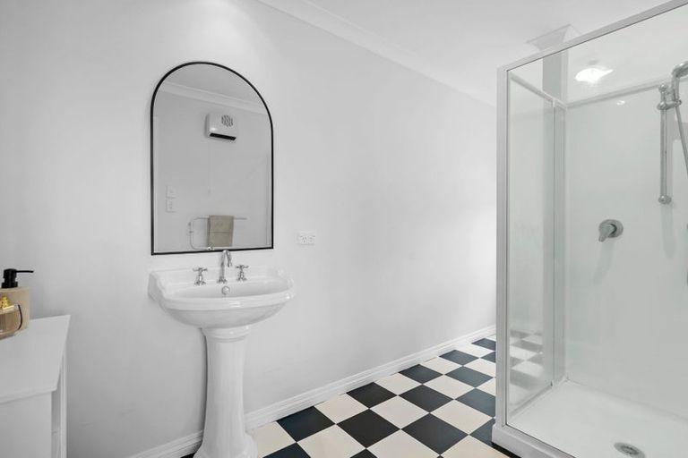 Photo of property in 51a Spencer Street, Leamington, Cambridge, 3432