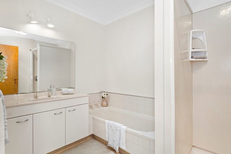 Photo of property in 1/14 Twelfth Avenue, Tauranga South, Tauranga, 3112