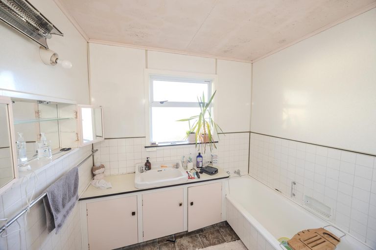 Photo of property in 27 Bulleid Road, Deborah, Oamaru, 9491