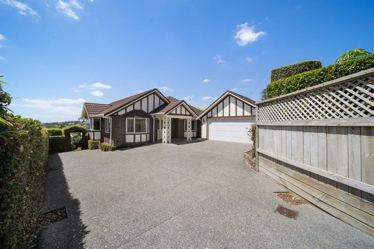 Photo of property in 2/40 Cook Street, Howick, Auckland, 2014