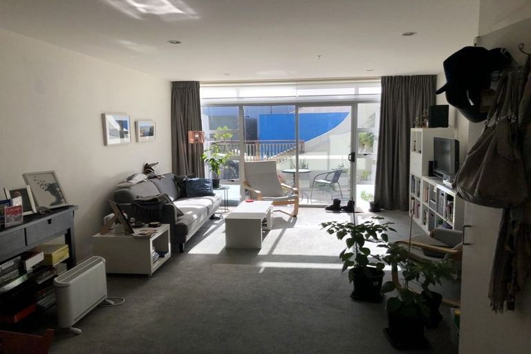 Photo of property in Sol Apartments, 29/37 Jessie Street, Te Aro, Wellington, 6011