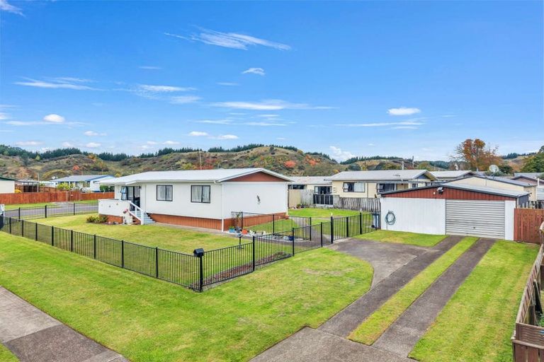 Photo of property in 34 Syme Crescent, Kawerau, 3127
