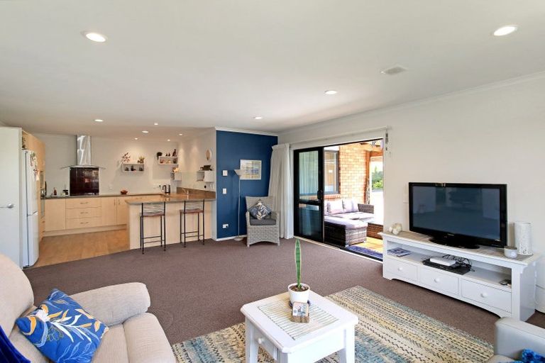 Photo of property in 29 Forbes Road, Foxton Beach, Foxton, 4815