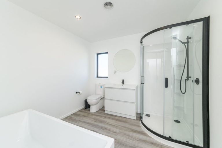 Photo of property in 14 Oldfield Lane, Marton, 4710