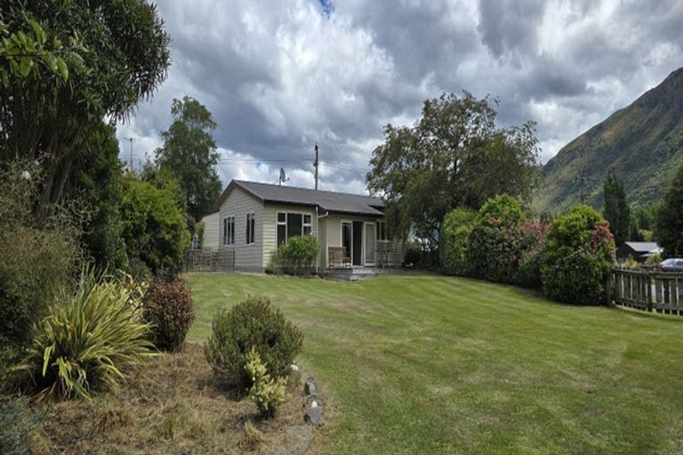 Photo of property in 109 Kent Street, Kingston, Athol, 9793