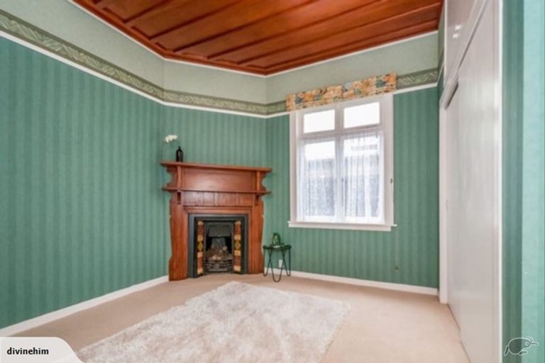 Photo of property in 70 Knights Road, Hutt Central, Lower Hutt, 5010