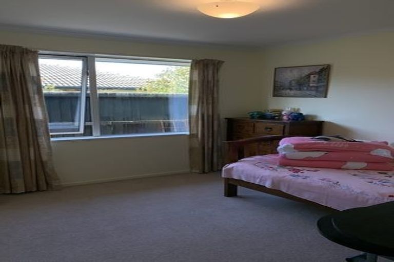 Photo of property in 1 Baltic Place, Northwood, Christchurch, 8051