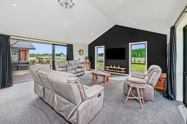 Photo of property in 1602 Clintons Road, Darfield, 7571