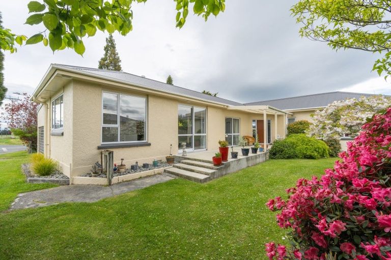 Photo of property in 8 Sussex Street, Mossburn, 9792