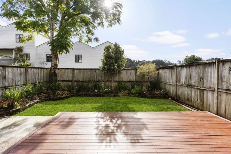 Photo of property in The Grange, 65/92 Bush Road, Albany, Auckland, 0632