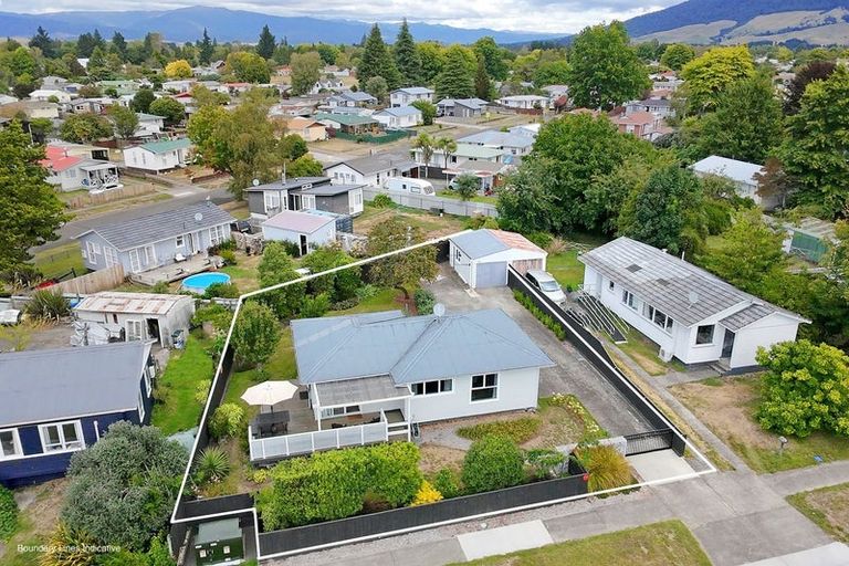 Photo of property in 146 Te Rangitautahanga Road, Turangi, 3334