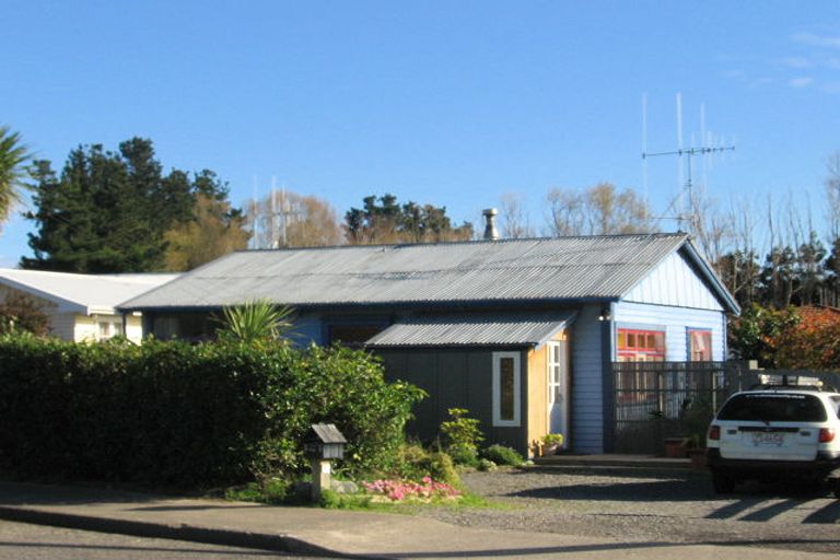 Photo of property in 41 Lemon Street, Otaki, 5512