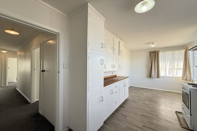 Photo of property in 45a John Walker Drive, Manurewa, Auckland, 2102