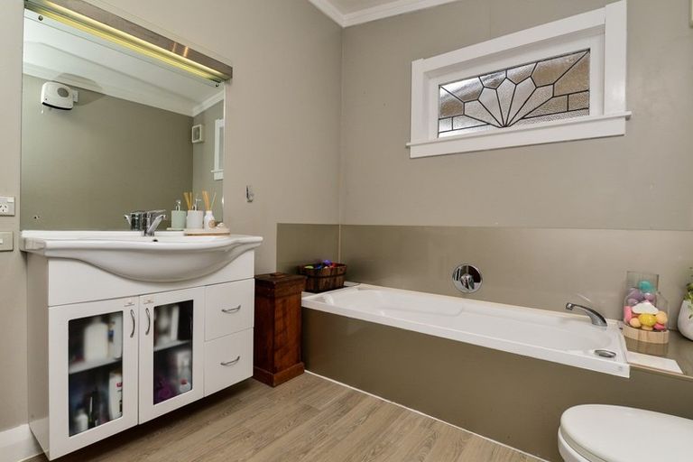 Photo of property in 28 Weka Street, Frankton, Hamilton, 3204