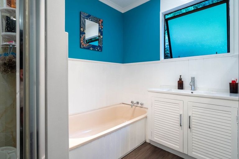 Photo of property in 29 Mamaku Street, Paraparaumu, 5032