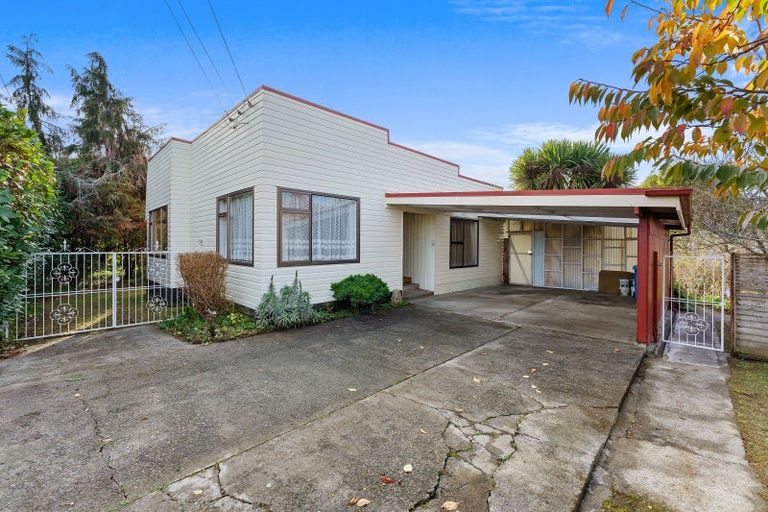 Photo of property in 66 Rahui Road, Otaki, 5512