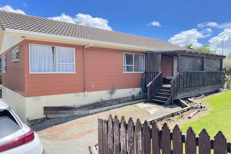 Photo of property in 17 Glenmary Place, Papatoetoe, Auckland, 2025
