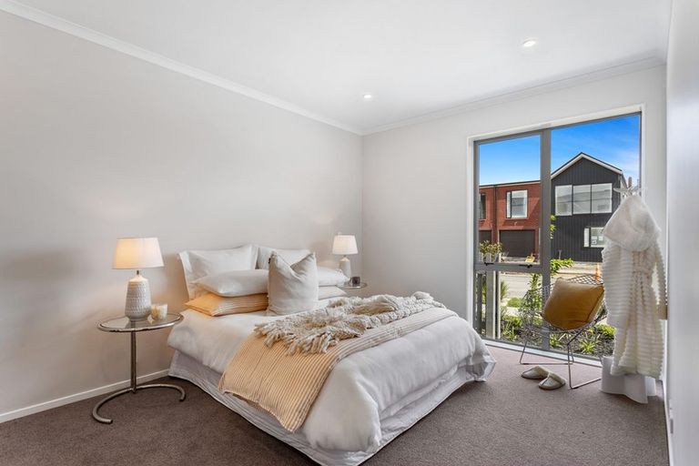 Photo of property in 35 Roundel Crescent, Whenuapai, Auckland, 0618