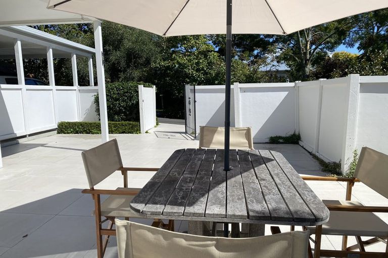 Photo of property in 4/14 Greenwood Road, Havelock North, 4130