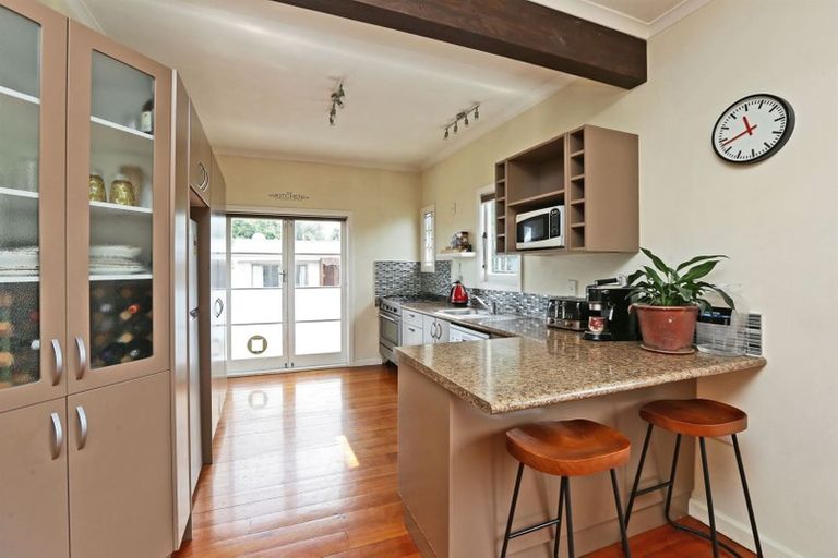 Photo of property in 1002 Willowpark Road North, Mayfair, Hastings, 4122