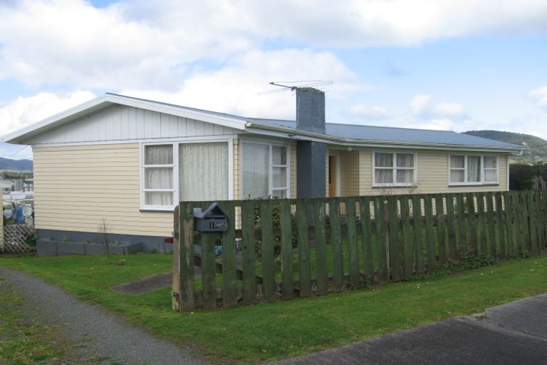 Photo of property in 15 Doctors Hill Road, Maungaturoto, 0520