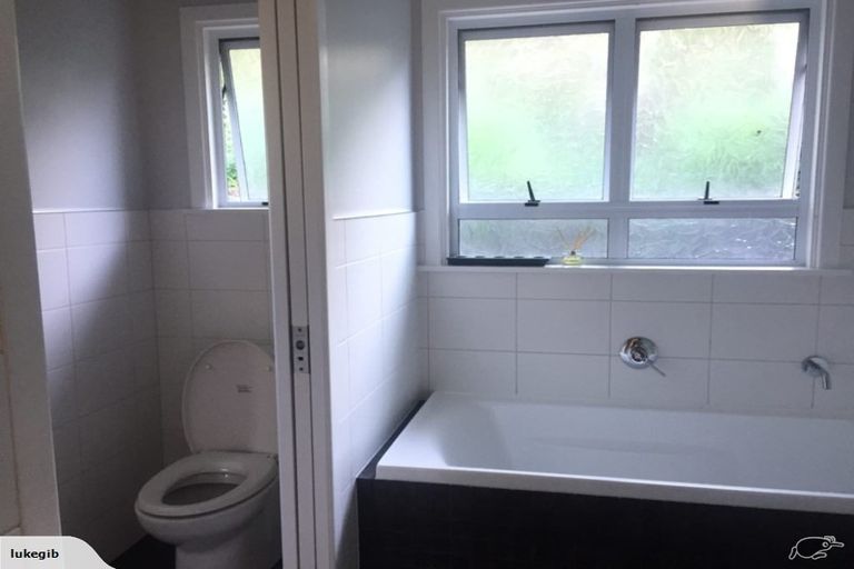 Photo of property in 25 Hori Street, Vogeltown, New Plymouth, 4310