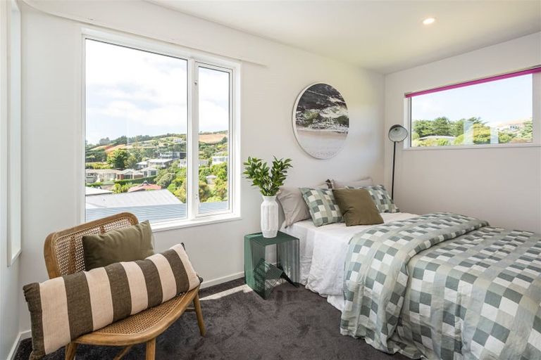 Photo of property in 40 Belleview Terrace, Mount Pleasant, Christchurch, 8081