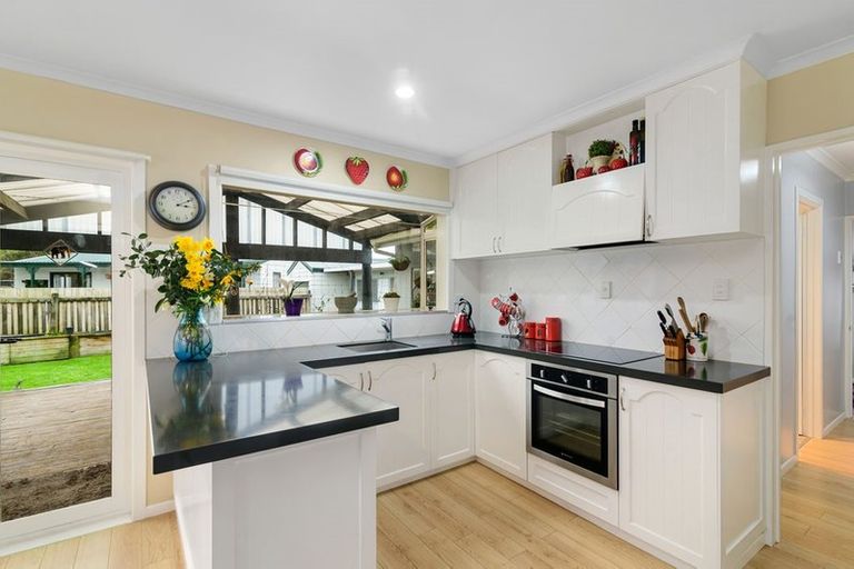 Photo of property in 11 Edmund Road, Mangakakahi, Rotorua, 3015