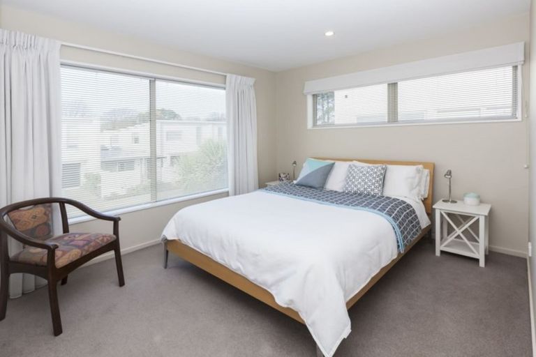 Photo of property in 4 Seager Lane, Hillmorton, Christchurch, 8024